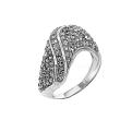 Кольцо из серебра с кристаллами Swarovski родированное