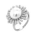 Кольцо из серебра с культ.жемчугом и фианитами родированное