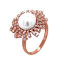 Кольцо из золочёного серебра с культ.жемчугом и фианитами