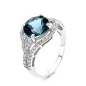 Кольцо из серебра с нат.лондон топазом и фианитами родированное