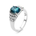 Кольцо из серебра с нат.лондон топазом и фианитами родированное