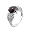 Кольцо из серебра с нат.гранатом и фианитами родированное