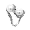 Кольцо из серебра с культ.жемчугом и фианитами родированное