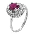 Кольцо из серебра с рубиновым корундом и фианитами родированное