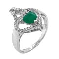 Кольцо из серебра с нат.зелёным агатом и фианитами родированное