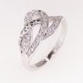 Кольцо из серебра с фианитами родированное