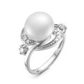 Кольцо из серебра с жемчугом и фианитами родированное