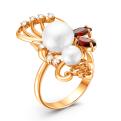 Кольцо из золочёного серебра с ситалом цвета гнранат, жемчугом и цирконием