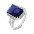 Кольцо из серебра с кварцем сапфир и фианитами родированное