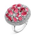 Кольцо из серебра с пл.кварцем цв.рубин и фианитами родированное