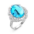 Кольцо из серебра с пл.  кварцем топаз и фианитами родированное
