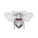 Брошь из серебра с фианитами родированная - Пчела