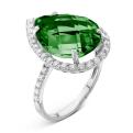Кольцо из серебра с пл.кварцем цв.изумруд и фианитами родированное