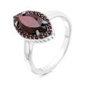 Кольцо из серебра с нат.гранатом родированное