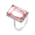 Кольцо из серебра с пл.кварцем цв.рубин и фианитами родированное