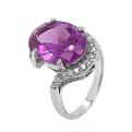 Кольцо из серебра с синт.александритом и фианитами родированное