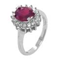 Кольцо из серебра с рубиновым корундом и фианитами родированное