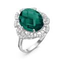 Кольцо из серебра с пл. кварцем цв. изумруд и фианитами родированное