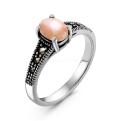 Кольцо из чернёного серебра с нат.перламутром и марказитами