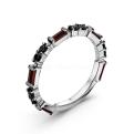 Кольцо из серебра с нат.гранатом и нат.шпинелью родированное