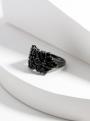 Кольцо из серебра с натуральной чёрной шпинелью родированное