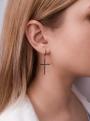 Серьги кресты  из золочёного серебра с чёрными фианитами