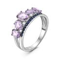Кольцо из серебра с нат.аметистом, нат.синей шпинелью и фианитами родированное