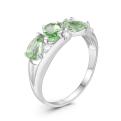 Кольцо из серебра с плавленым кварцем цвета празиолит и фианитами родированное