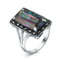 Кольцо из чернёного серебра с плавленым кварцем цвета мистик и марказитами