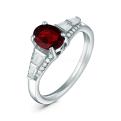 Кольцо из серебра с гранатом и кубическим цирконием родированное