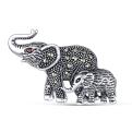 Брошь-кулон из чернёного серебра с натуральным гранатом и марказитами - Слоны (слониха и слонёнок)