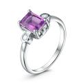 Кольцо из серебра с аметистом и кубическим цирконием родированное