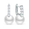Серьги из серебра с белым жемчугом имитация и фианитами родированные