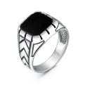 Печатка мужская из чернёного серебра с чёрным фианитом