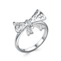 Кольцо из серебра с фианитами родированное - Бант