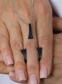 Серьги из серебра с натуральной шпинелью родированные