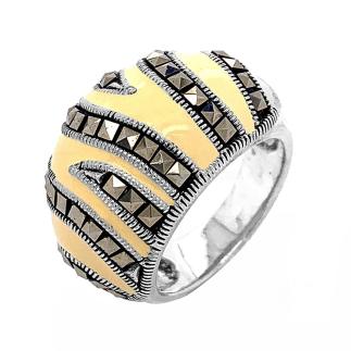 Кольцо из чернёного серебра с марказитами и эмалью