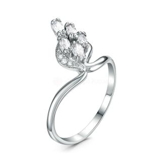 Кольцо из серебра с фианитами родированное