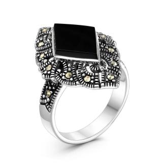 Кольцо из чернёного серебра с ониксом и марказитами