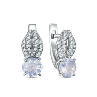 Серьги из серебра с плавленым кварцем цвета лунный камень и фианитами родированные