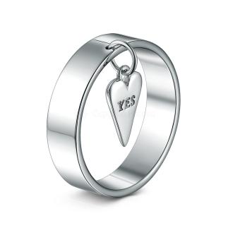 Кольцо из серебра родированное - Сердце 