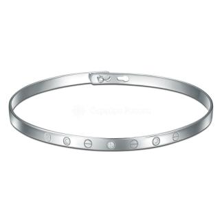 Браслет жесткий из серебра с фианитами родированный