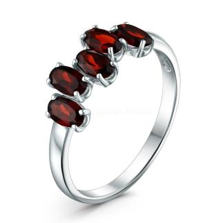 Кольцо из серебра с гранатом родированное
