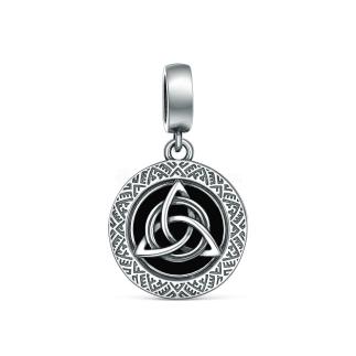 Подвеска-оберег из чернёного серебра с чёрным агатом - Триксель (Солнечный символ, отображающий движение солнца в трех стадиях: восход, зенит, закат. Символ равновесия с природой, которое дает спокойс