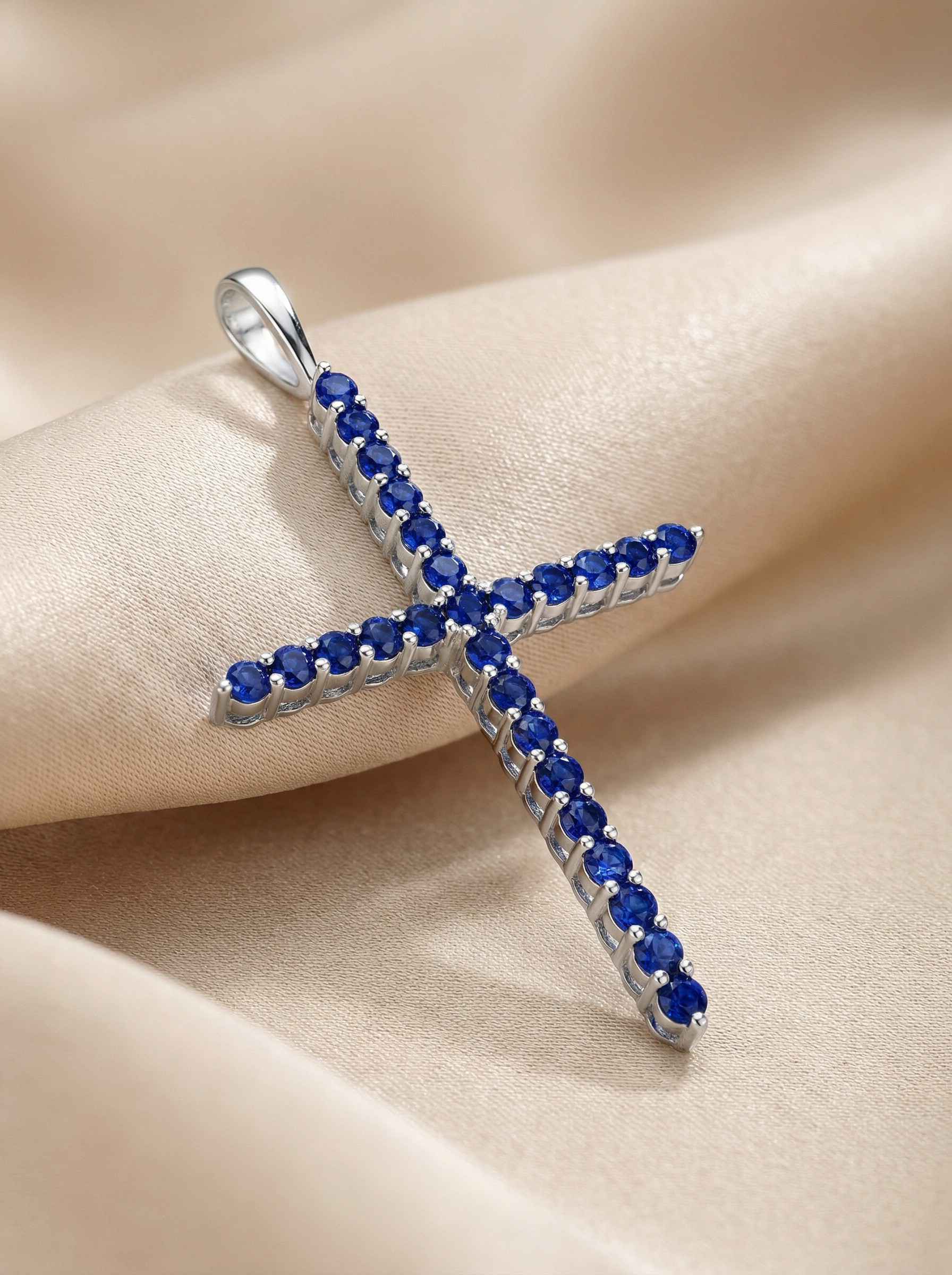 Подвеска из серебра с синей шпинелью родированная - Крест