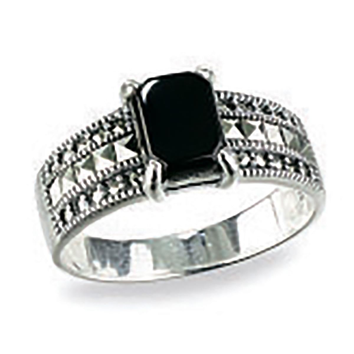Кольцо из чернёного серебра с ониксом и марказитами HR1594-ON